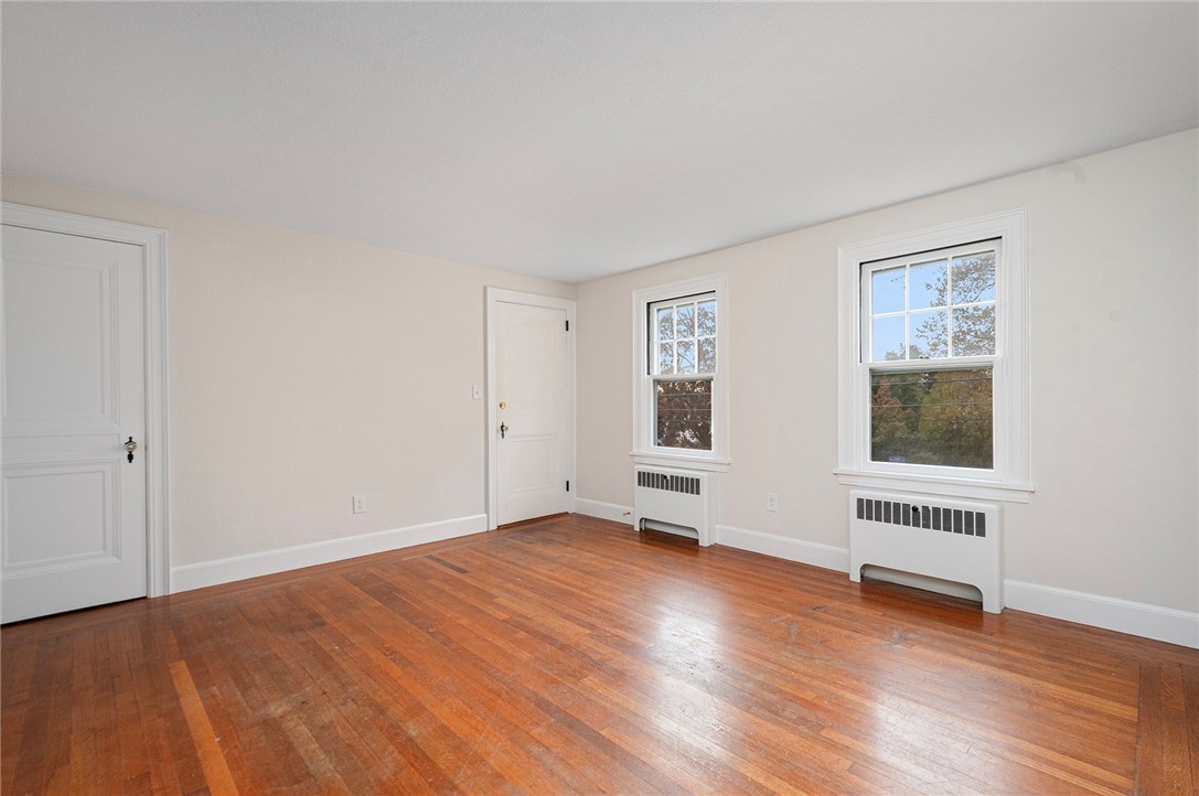 118 Ruggles Avenue 202