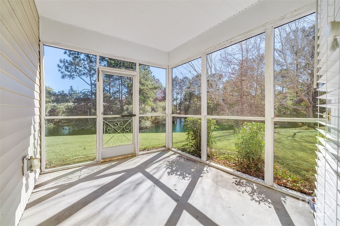 58 Stonelake Circle