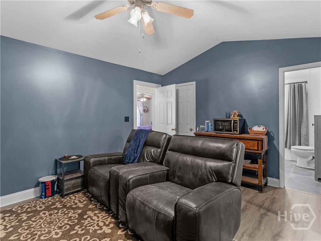 502 Veal Road
