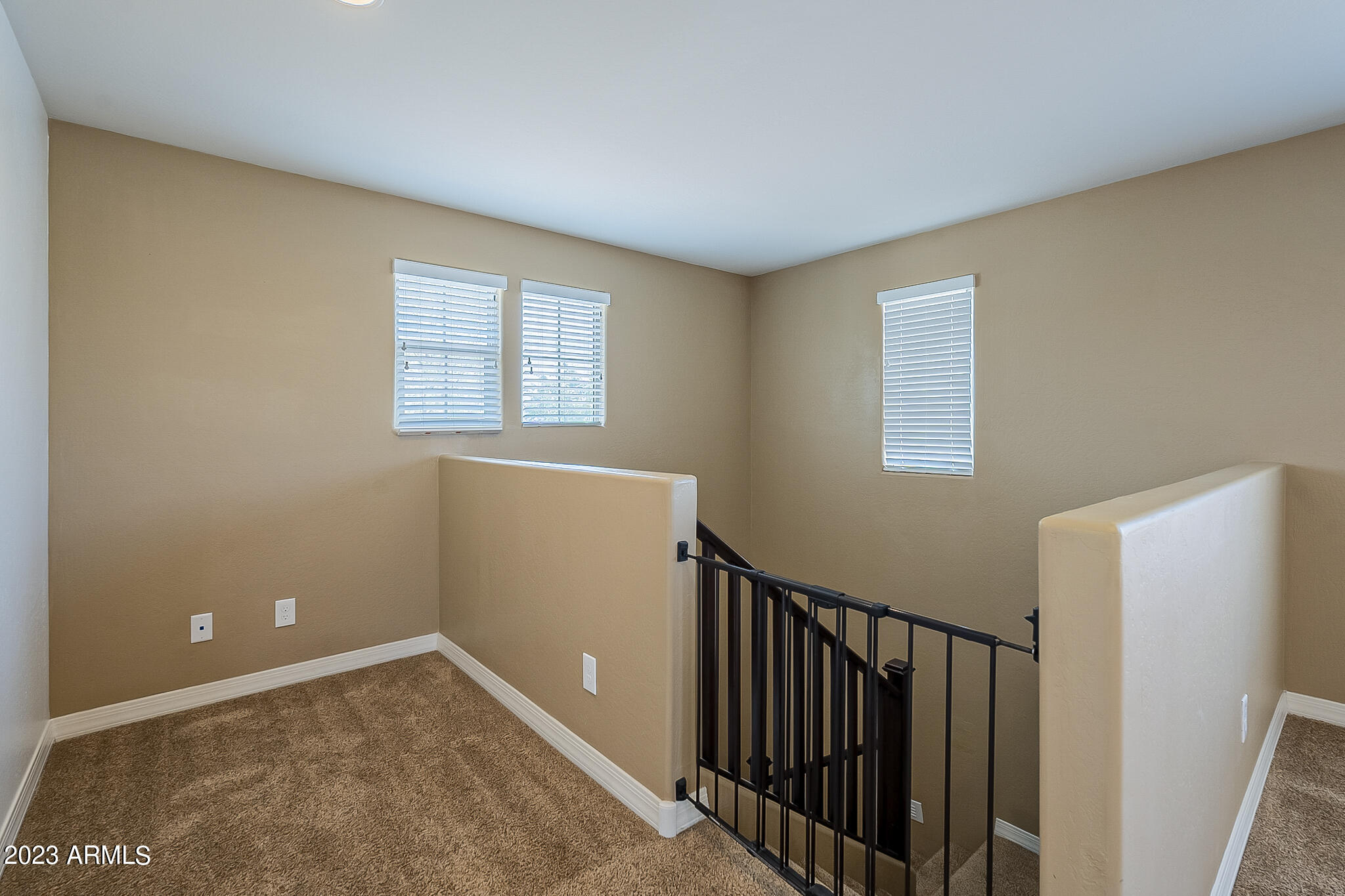 11924 W HONEYSUCKLE Court
