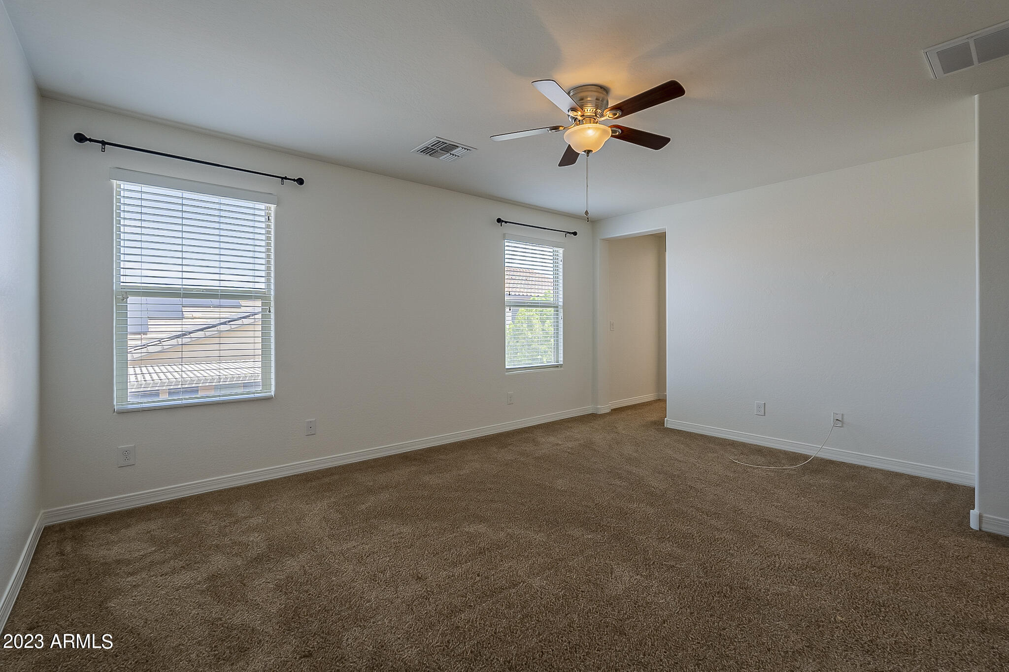 11924 W HONEYSUCKLE Court