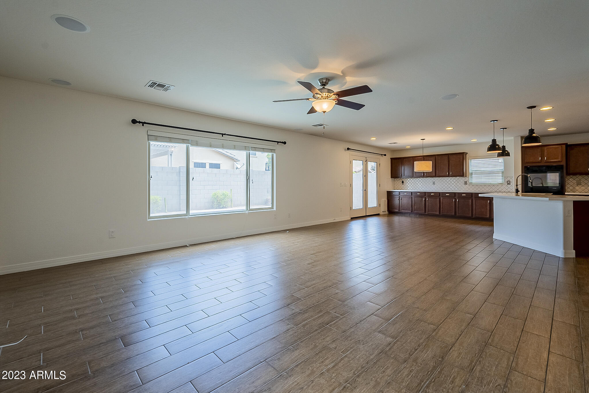 11924 W HONEYSUCKLE Court