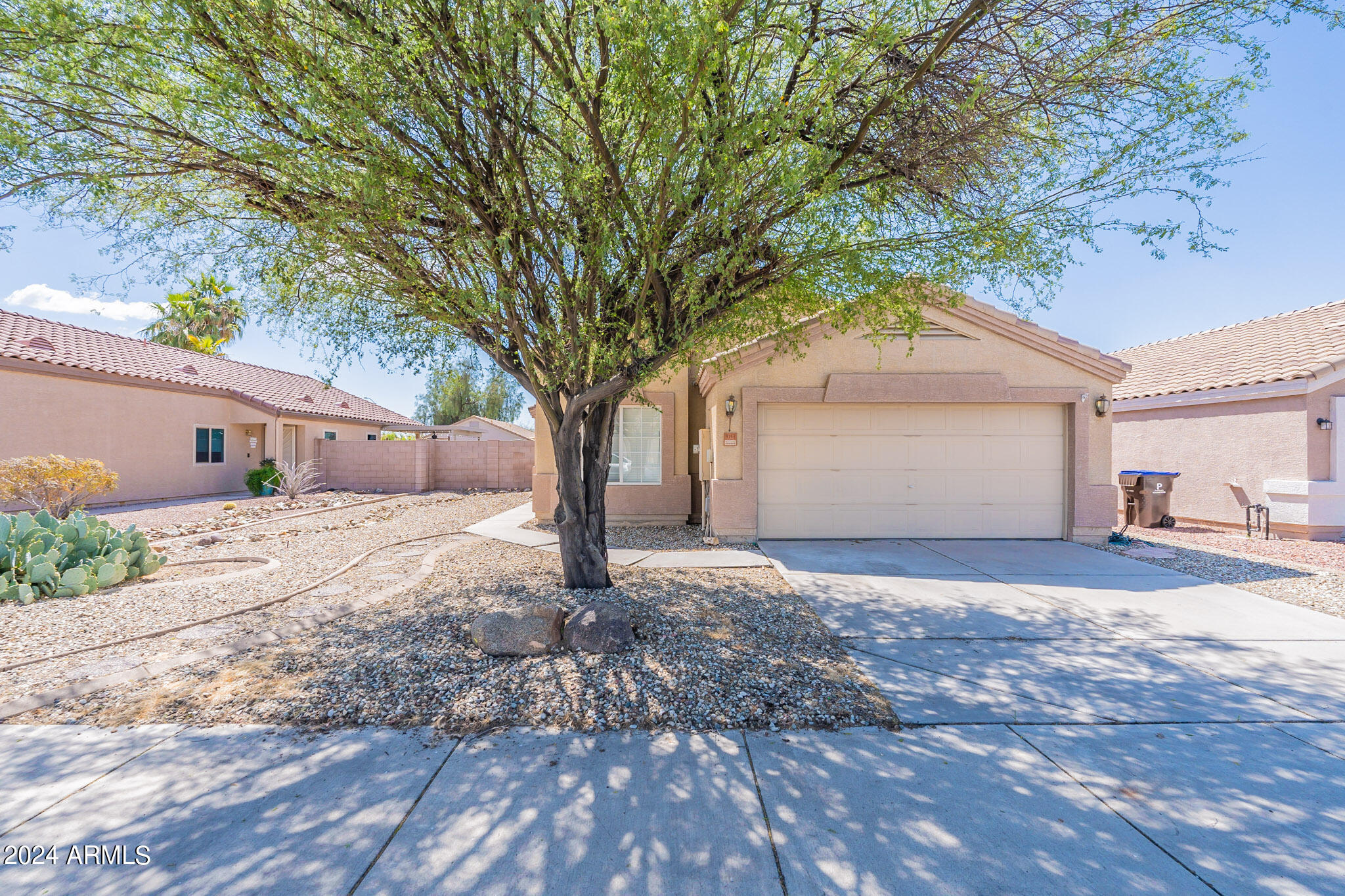 9143 W Deanna Drive