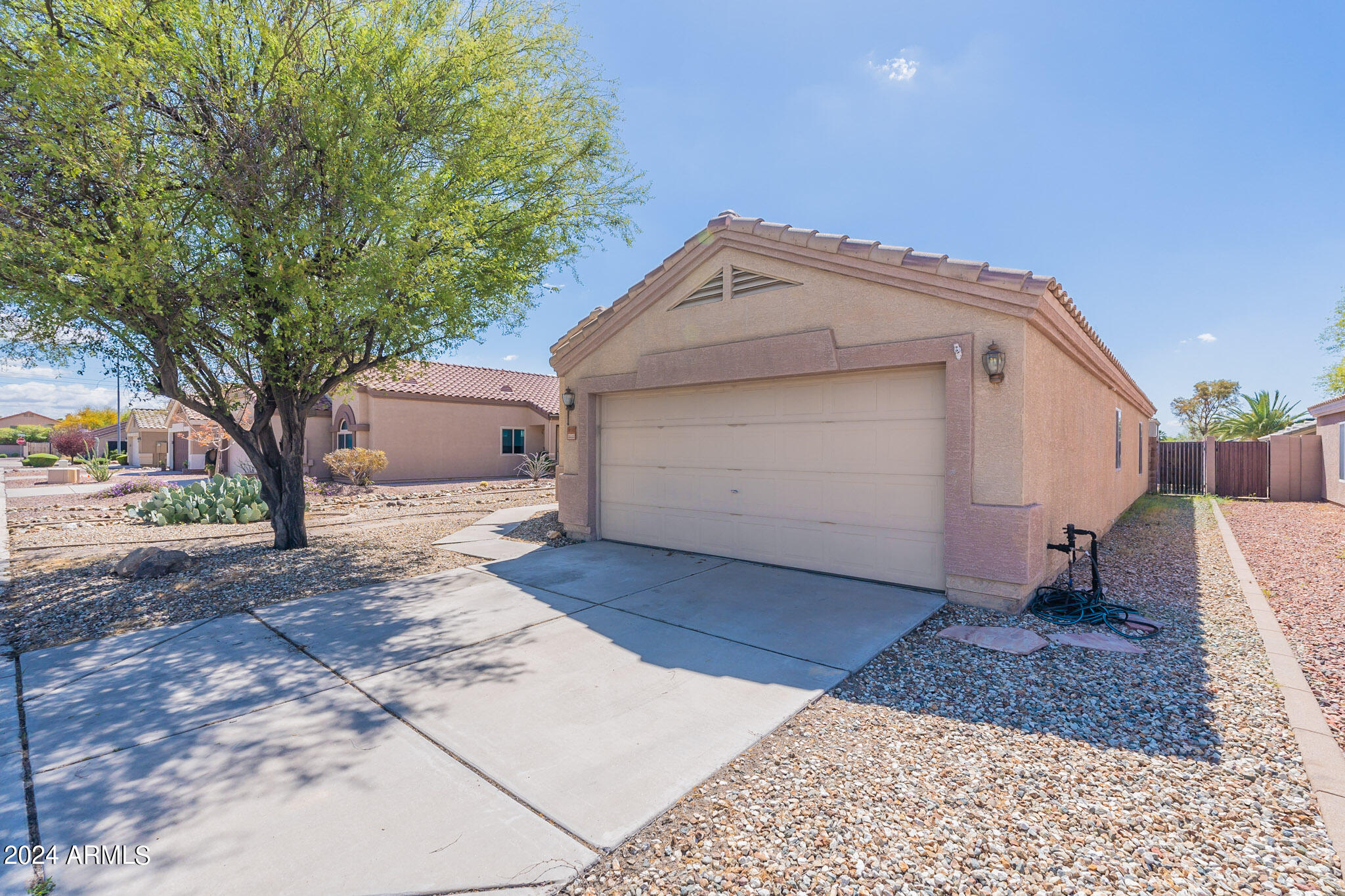 9143 W Deanna Drive