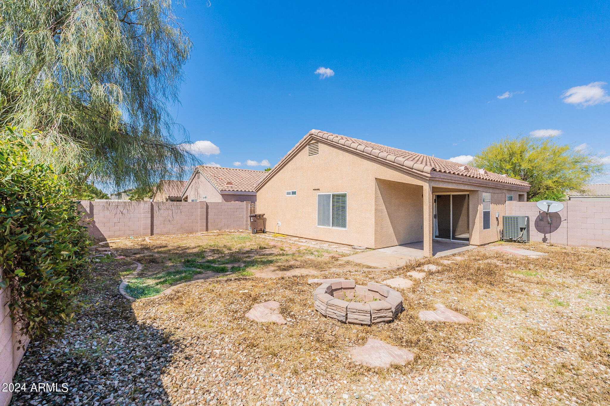 9143 W Deanna Drive