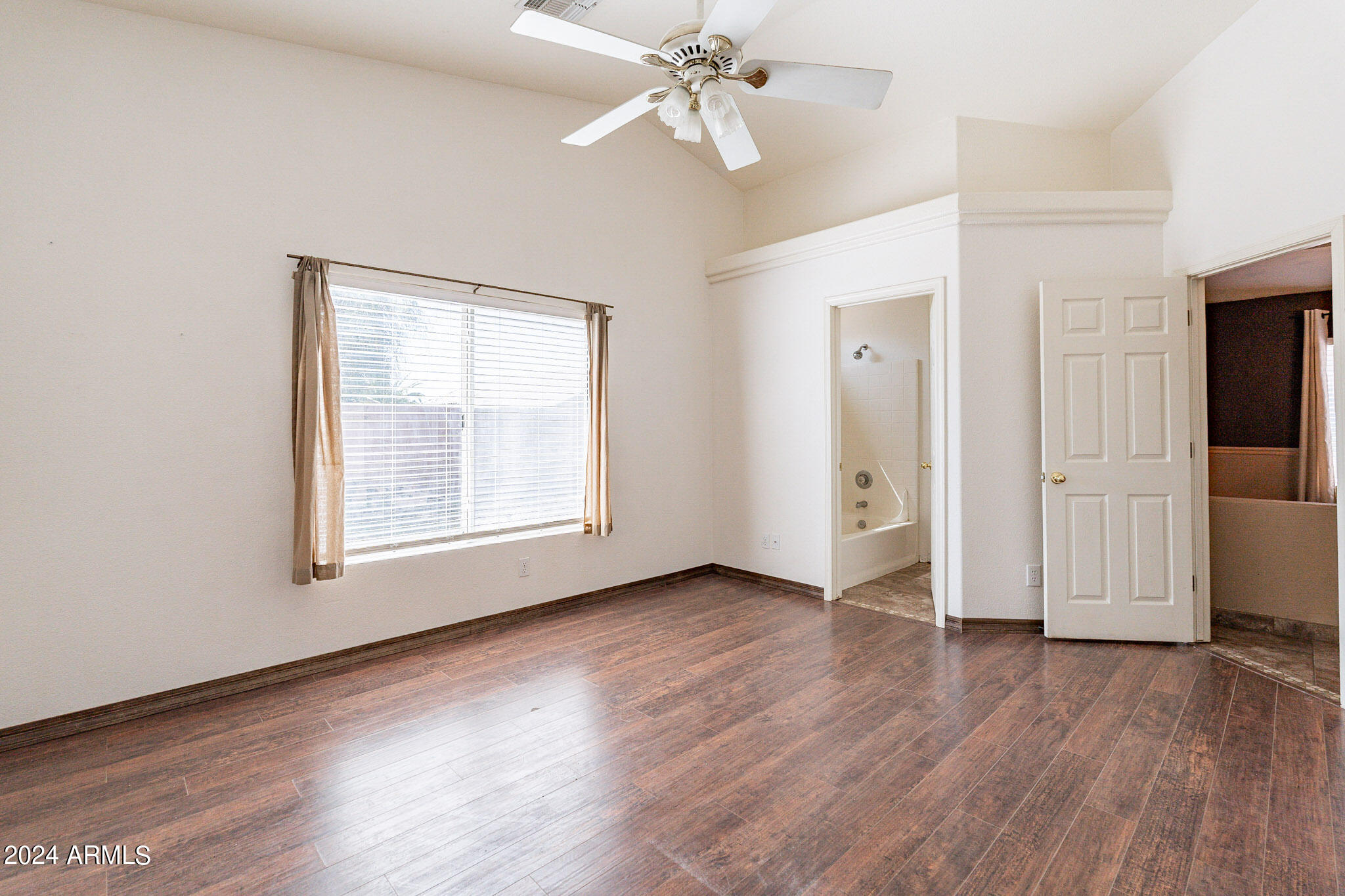 9143 W Deanna Drive