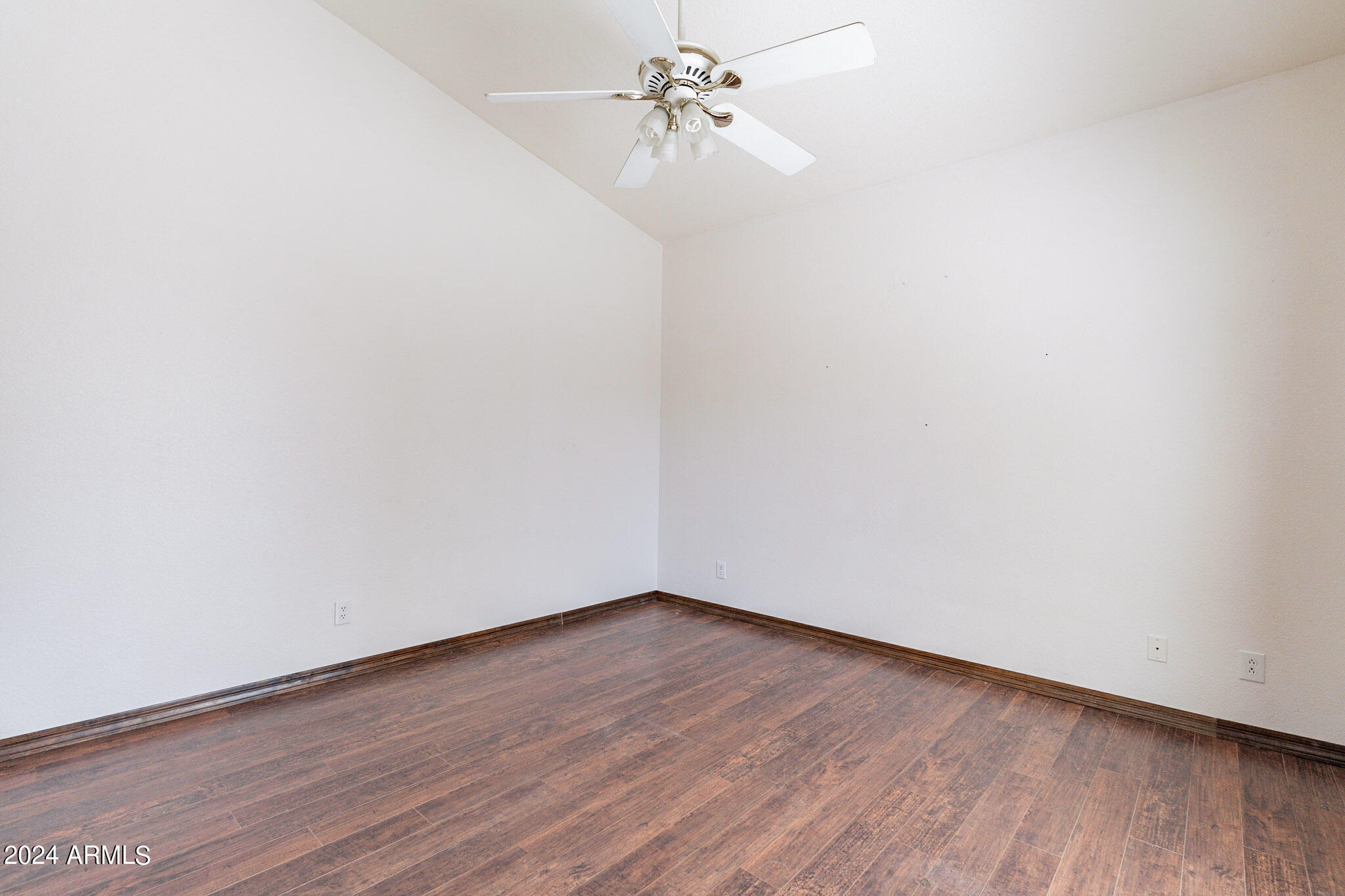 9143 W Deanna Drive