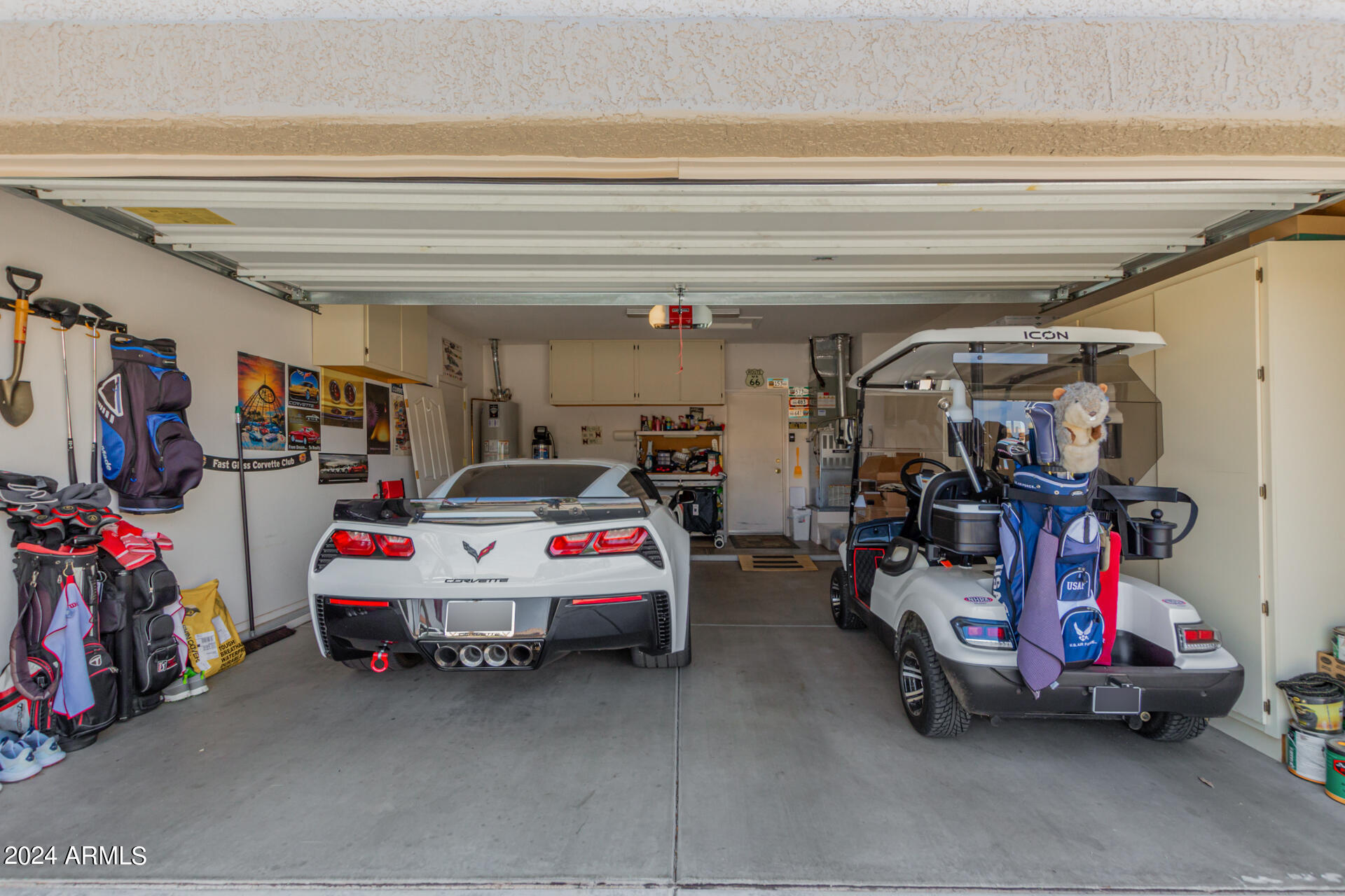 16235 W MOUNTAIN PASS Drive