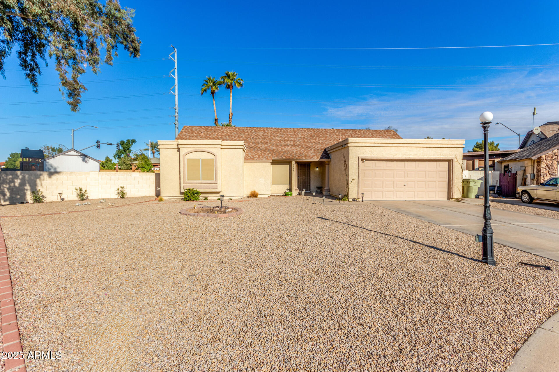 5448 W SHAW BUTTE Drive