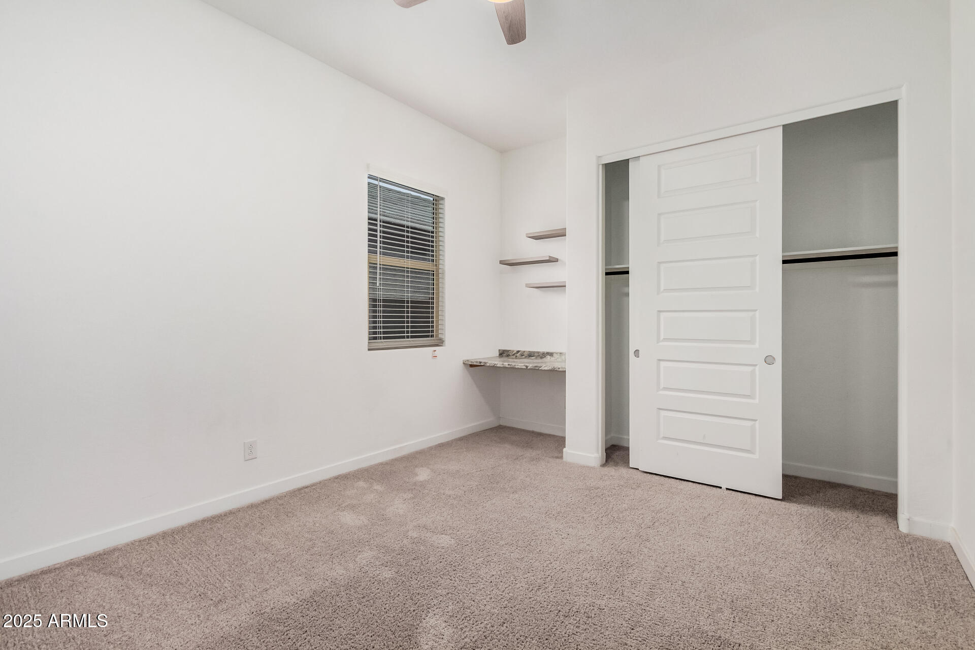 18926 W DESERT HILLS Drive