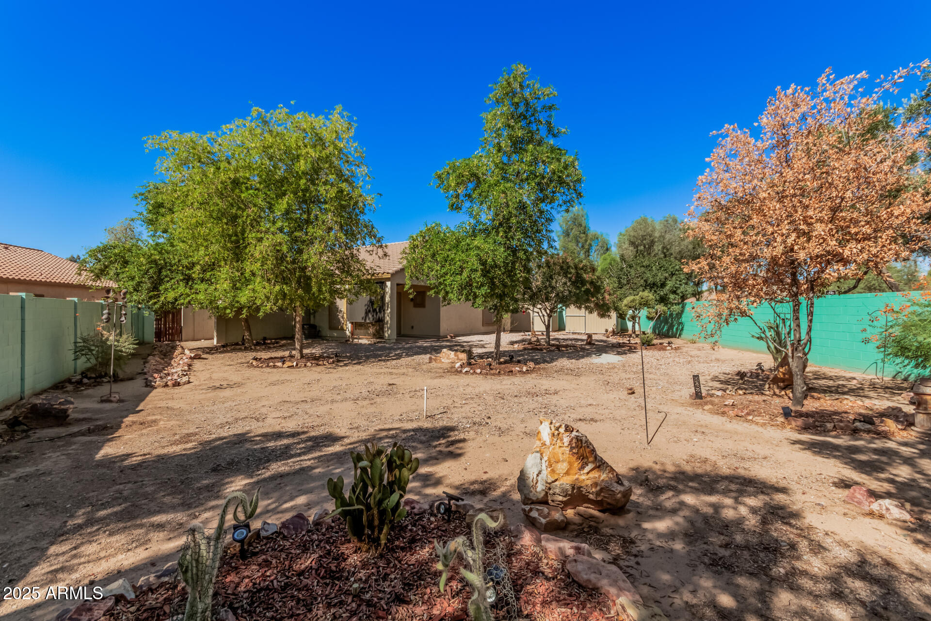 17102 W SAGUARO Lane