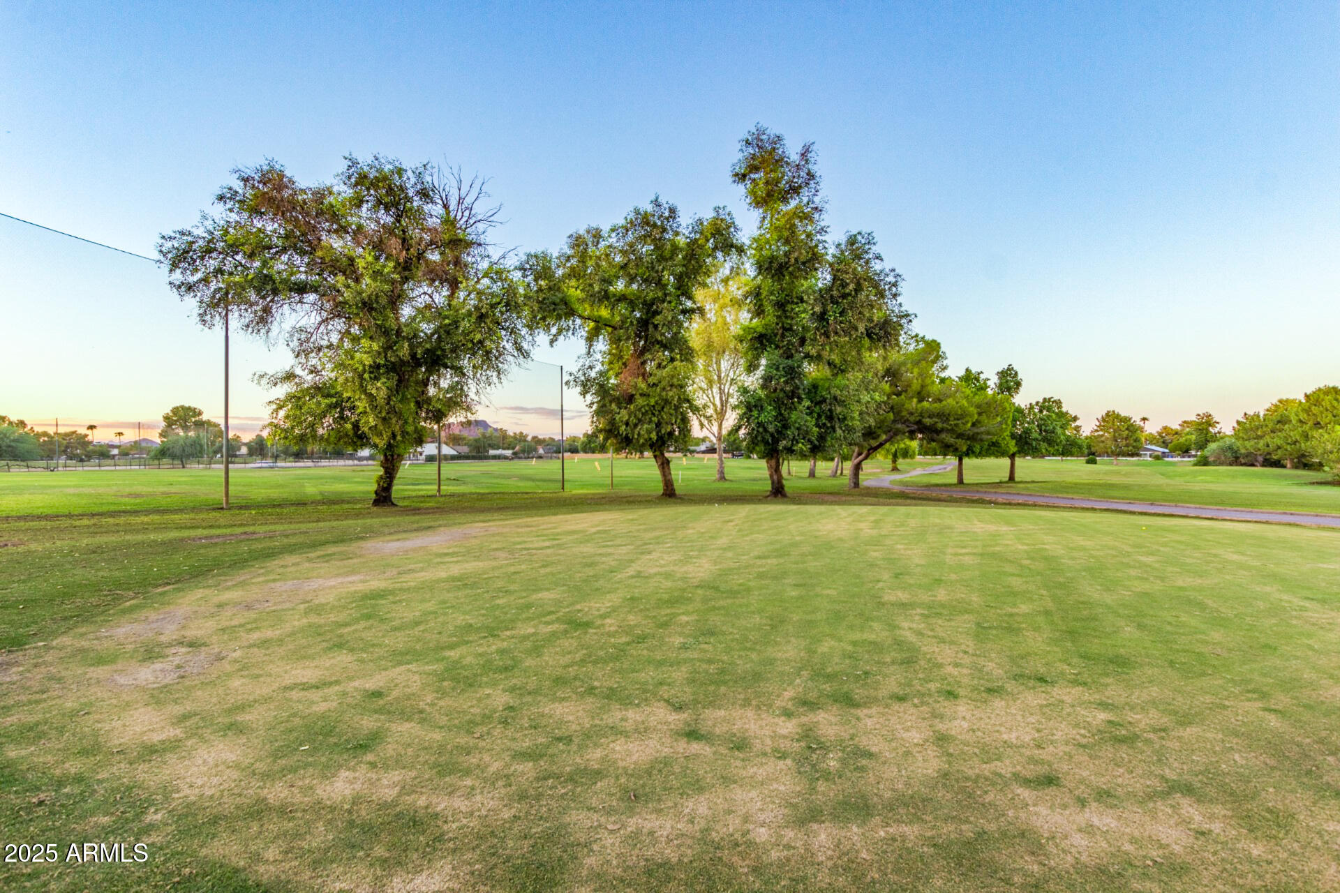 4504 W CONTINENTAL Drive