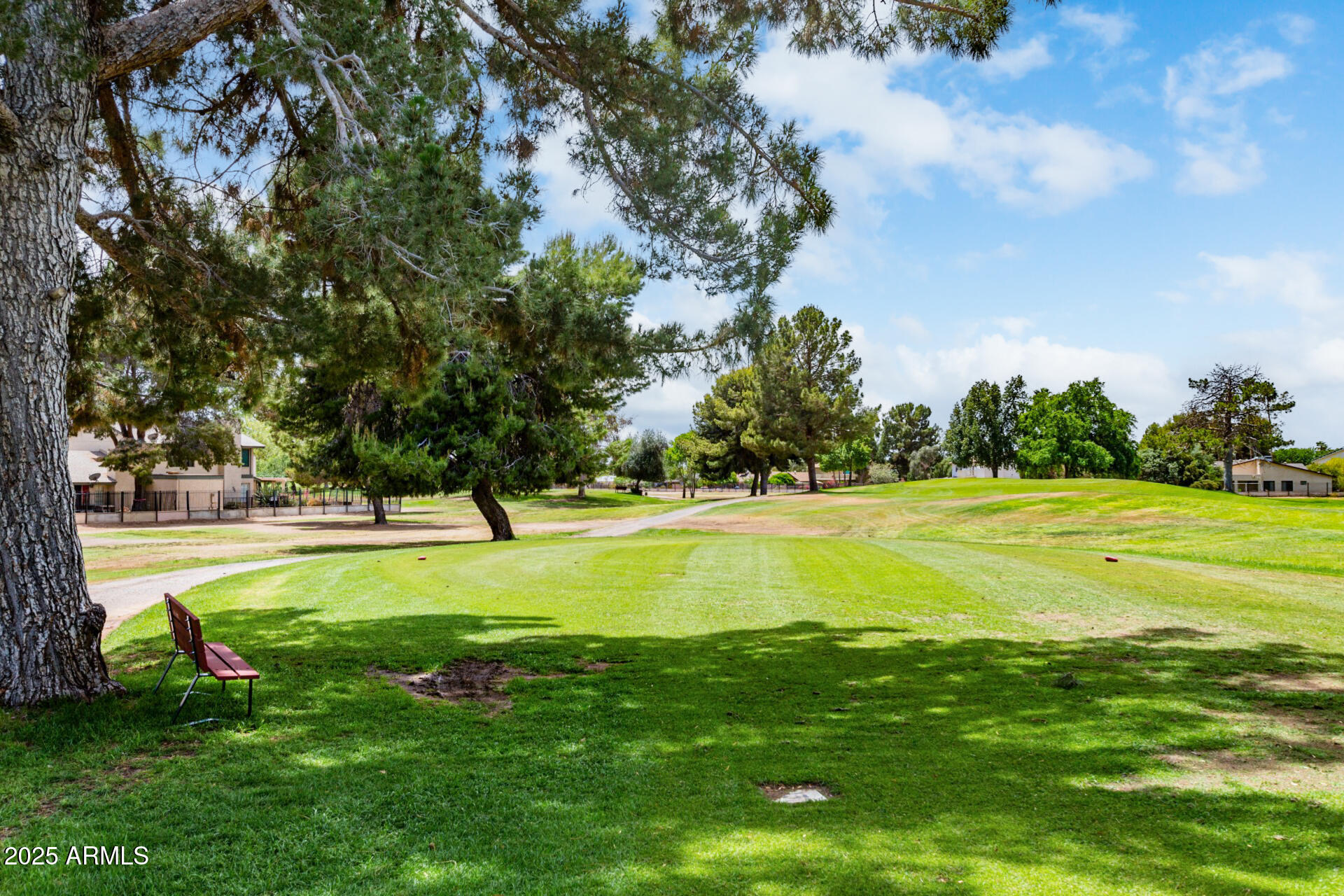 4504 W CONTINENTAL Drive