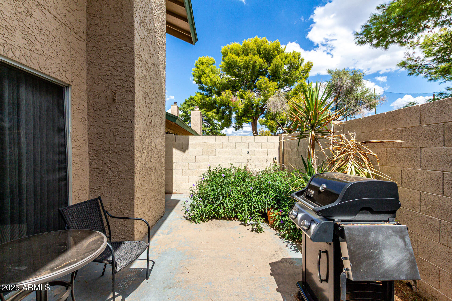 4504 W CONTINENTAL Drive
