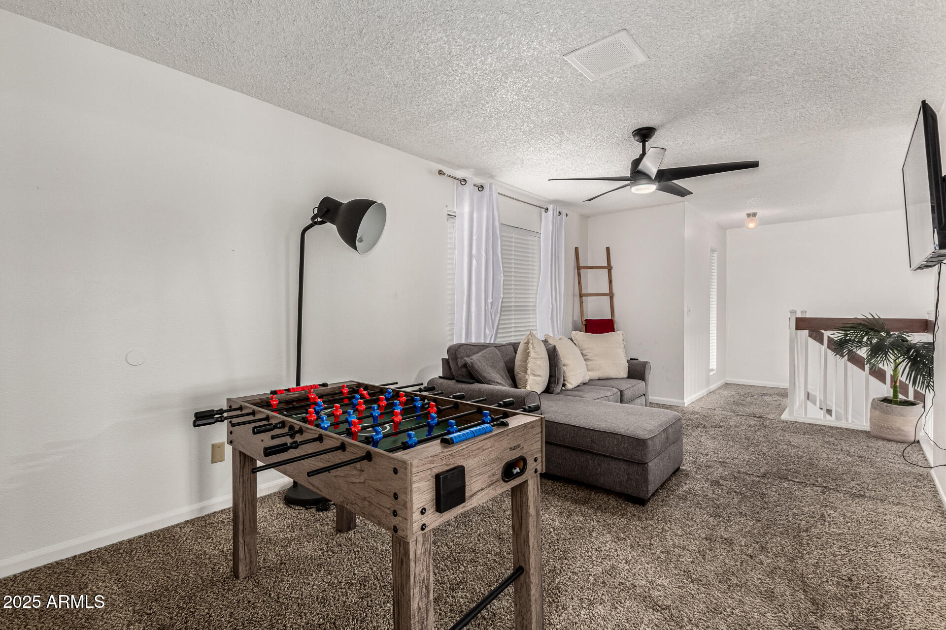4504 W CONTINENTAL Drive