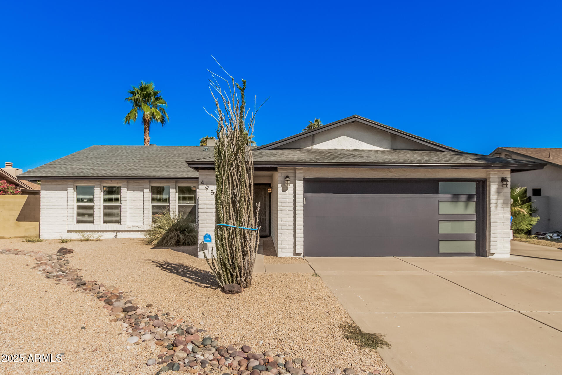 4950 W GROVERS Avenue, Glendale