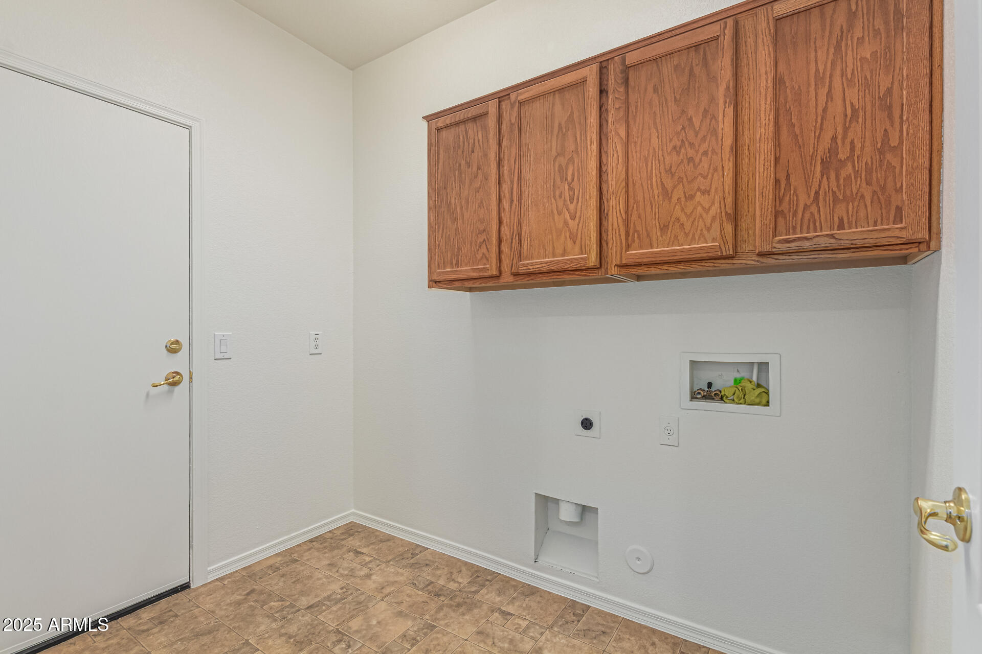 17632 W ARCADIA Drive