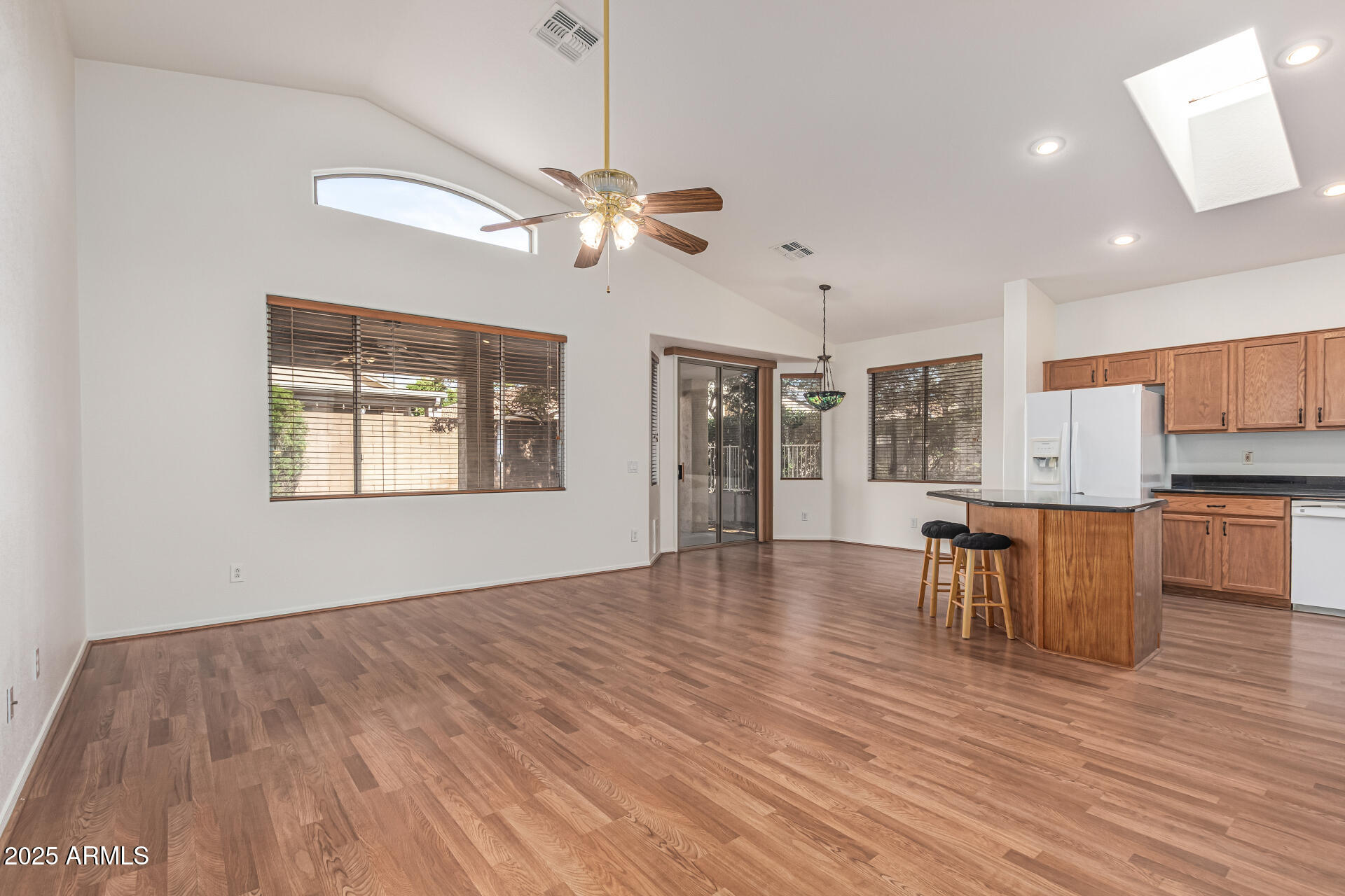 17632 W ARCADIA Drive