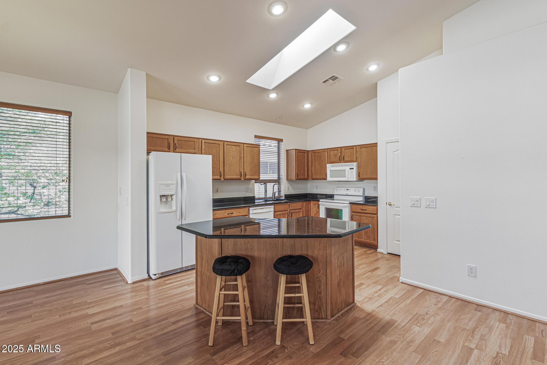 17632 W ARCADIA Drive