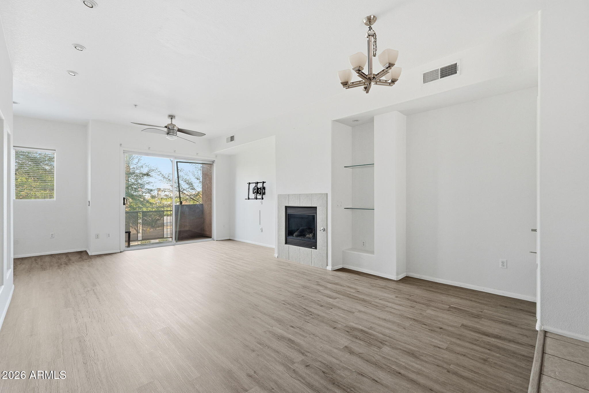 6745 N 93RD Avenue 1170