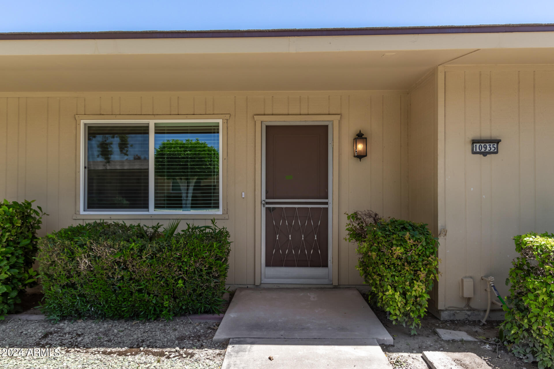 10935 W SANTA FE Drive