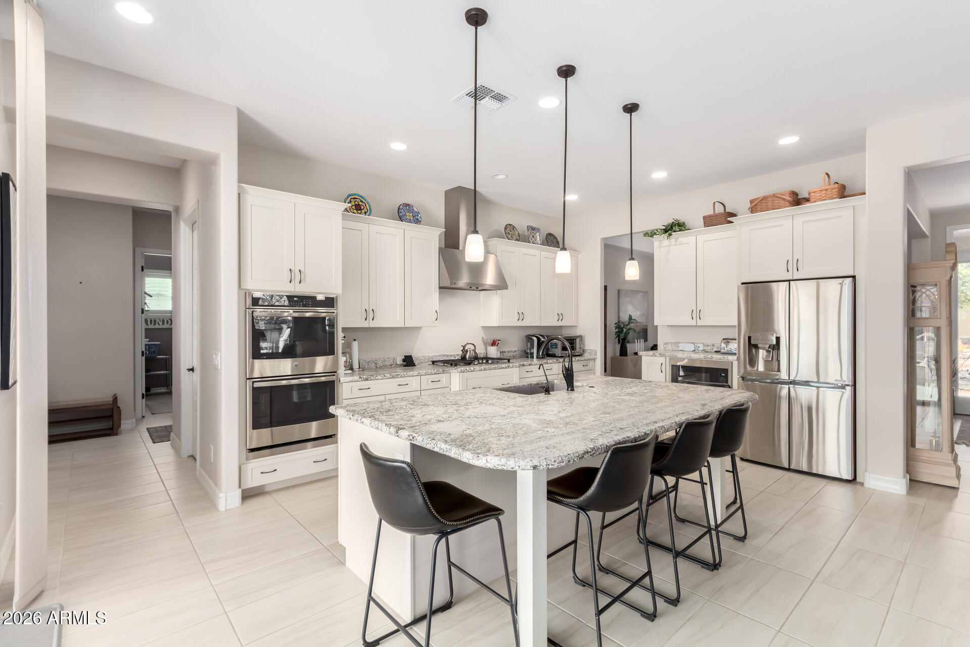 20945 W COLLEGE Drive