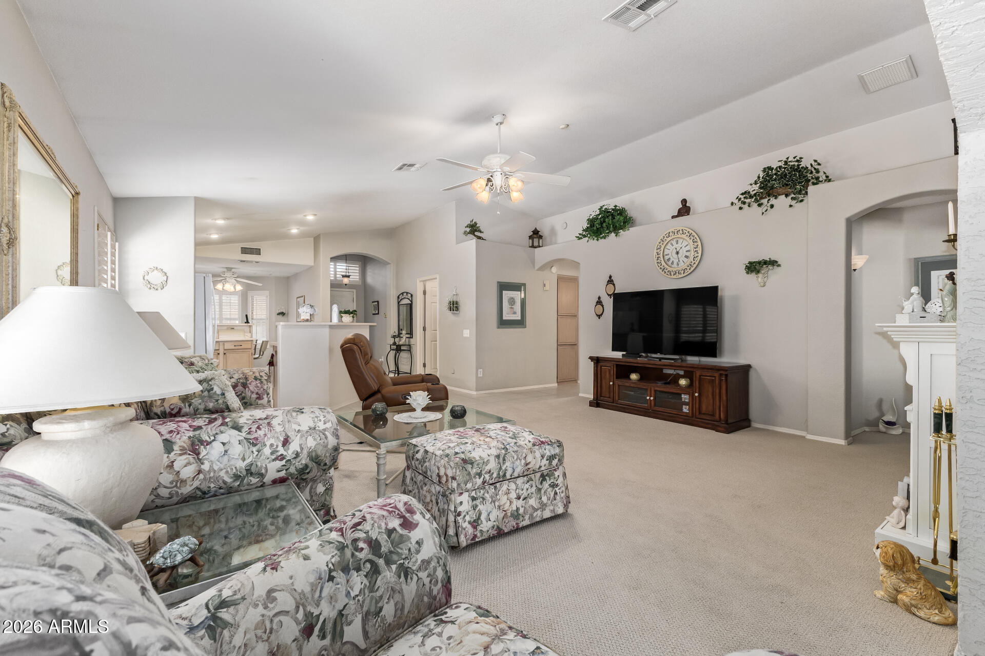 8432 W CHARTER OAK Road