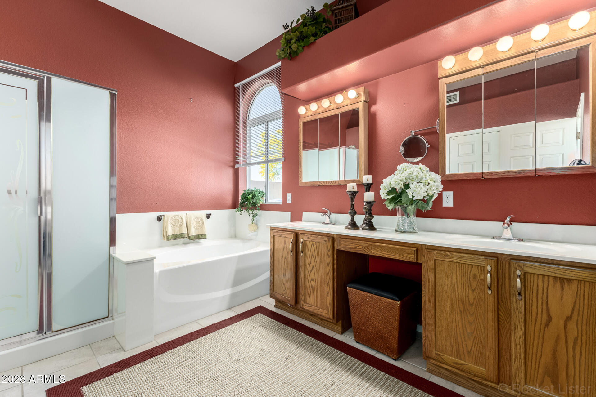 20008 N COYOTE LAKES Parkway