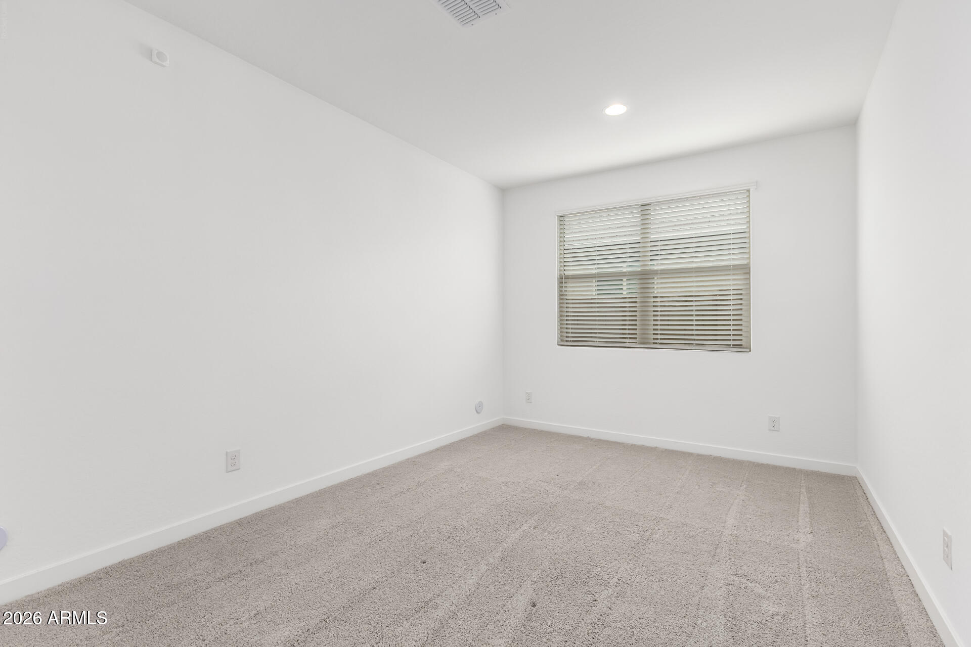 18764 W CANTERBURY Drive