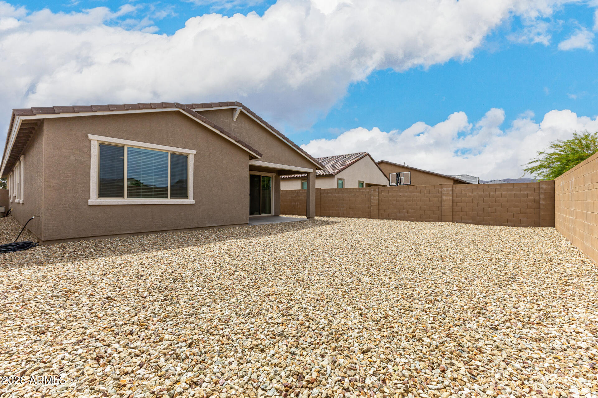 18764 W CANTERBURY Drive