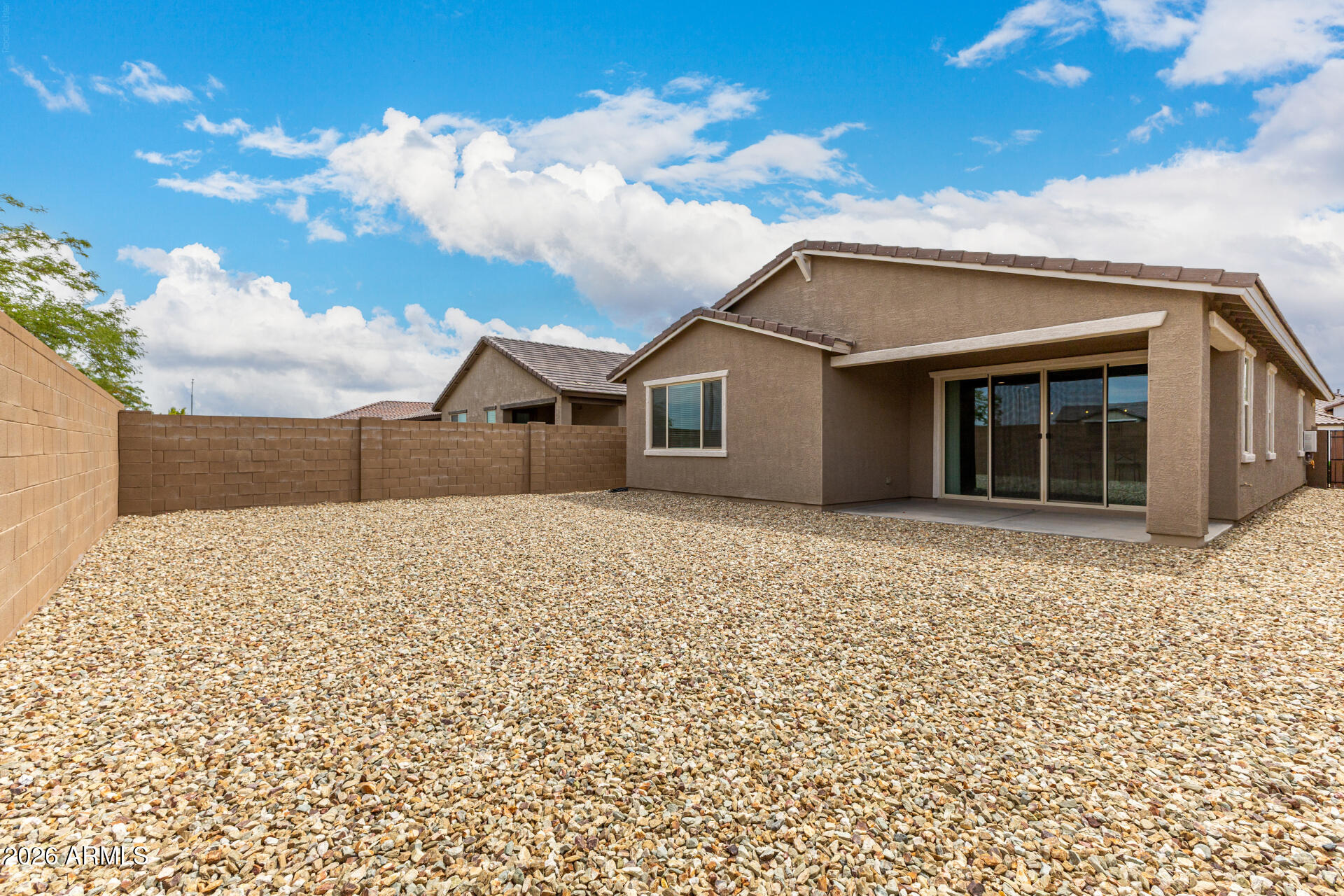 18764 W CANTERBURY Drive