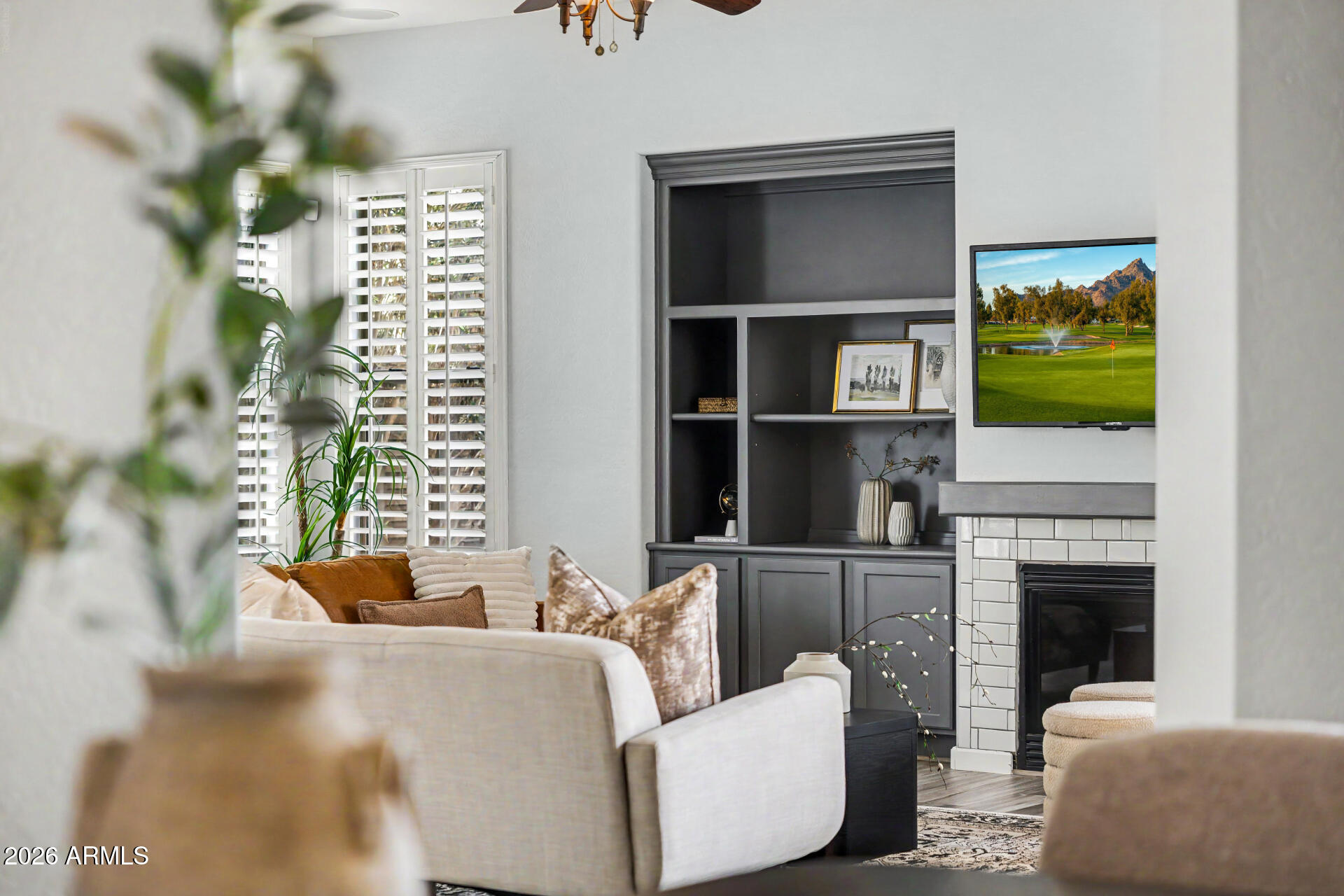 18970 N STONEGATE Road