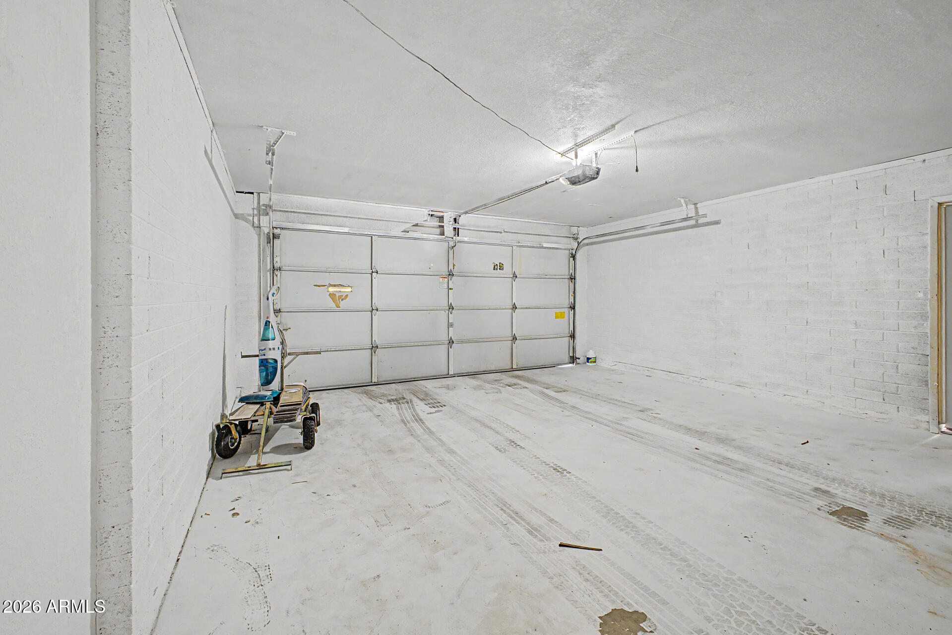 4141 W MISSOURI Avenue