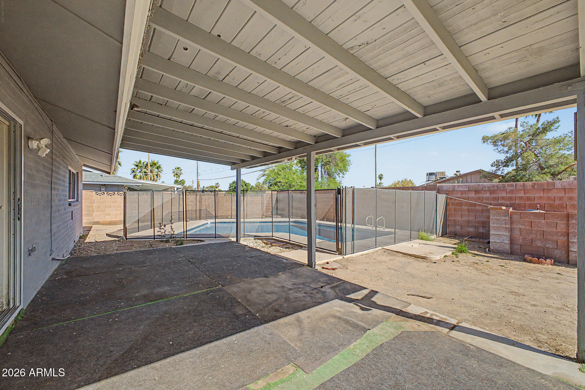 4141 W MISSOURI Avenue