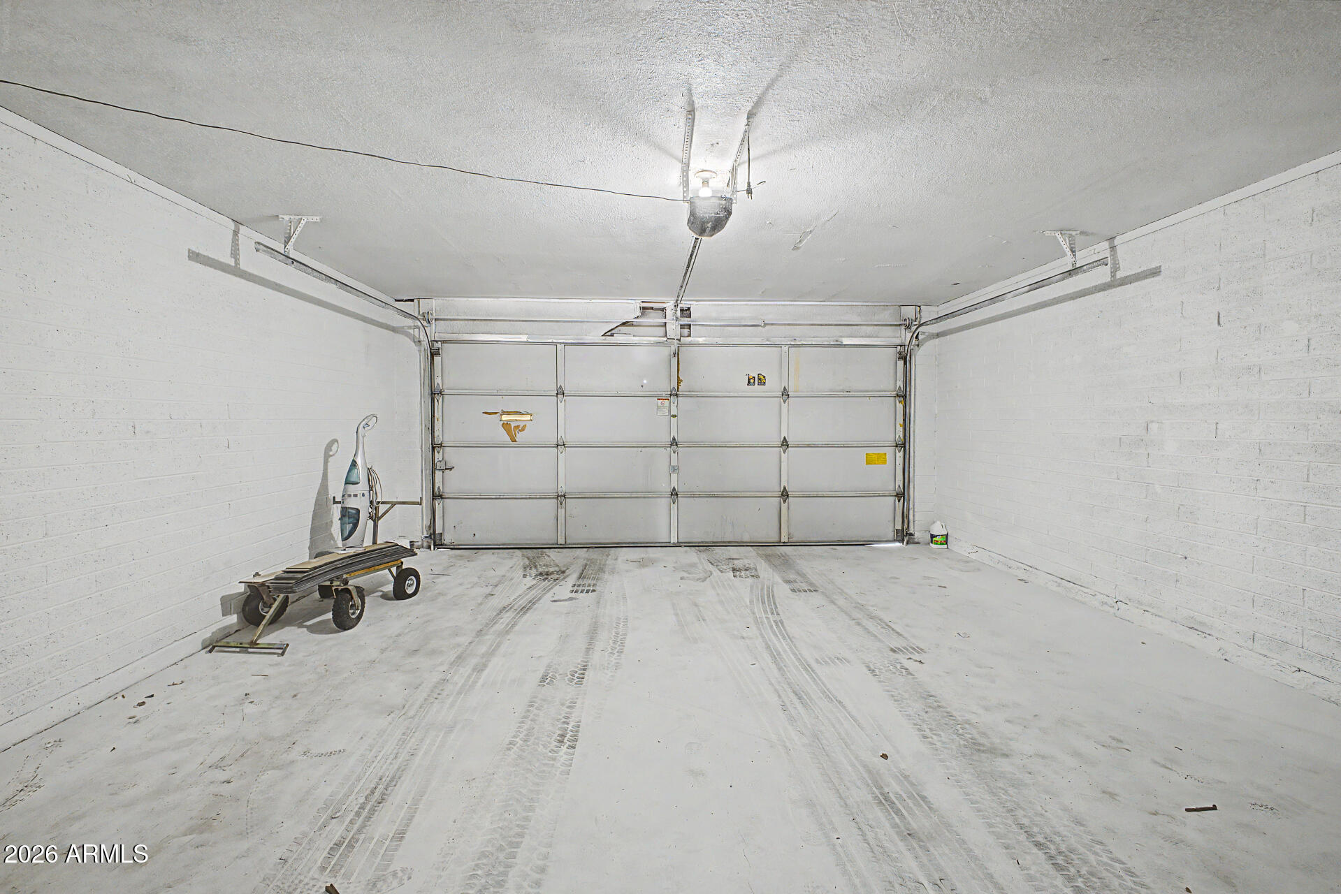 4141 W MISSOURI Avenue