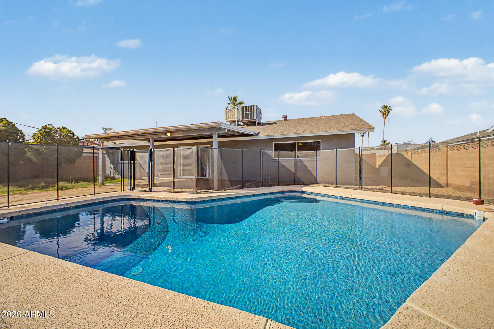 4141 W MISSOURI Avenue