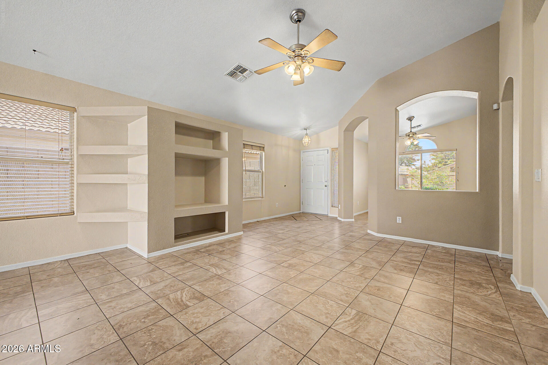8151 W TONTO Lane