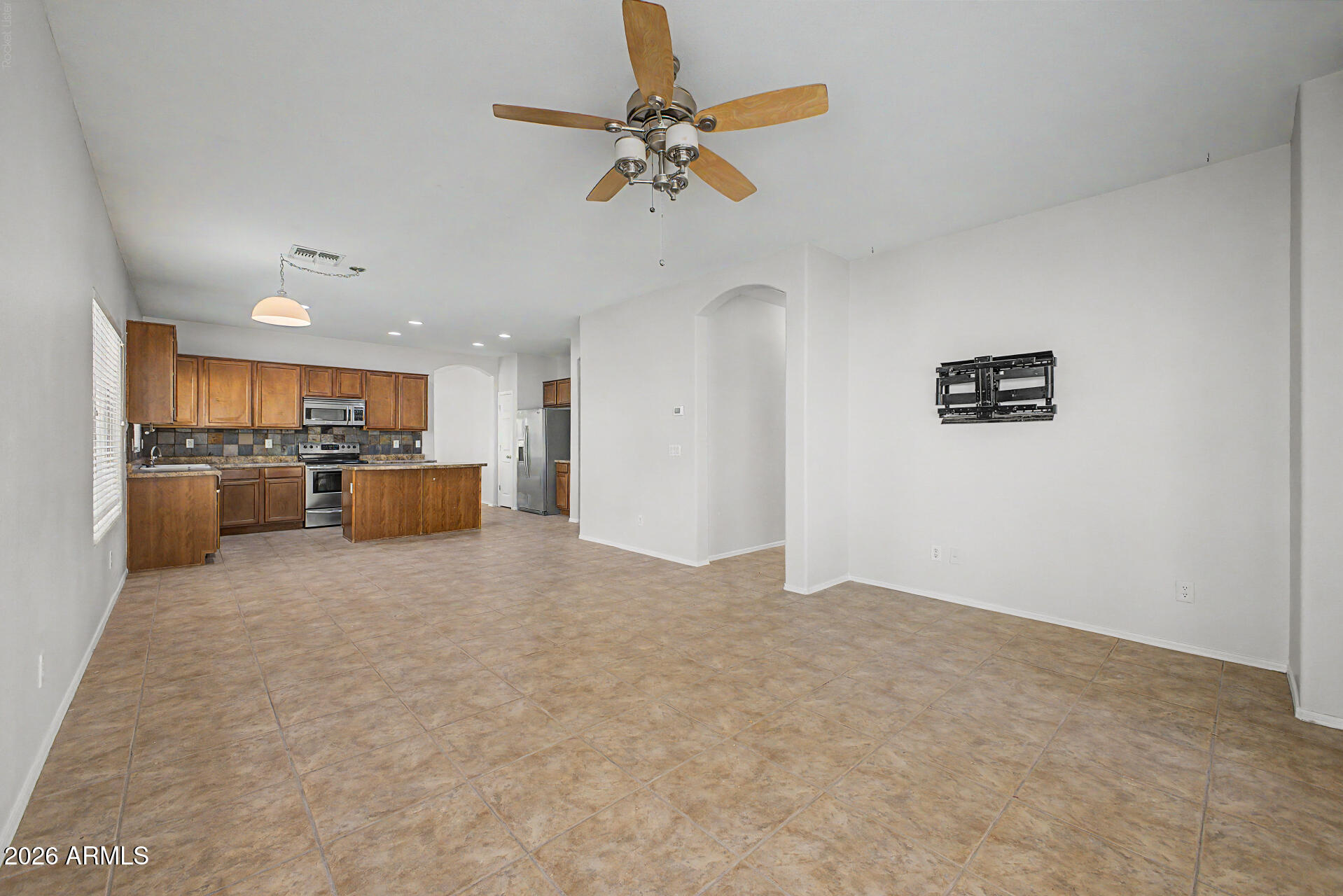 14566 W WATSON Lane