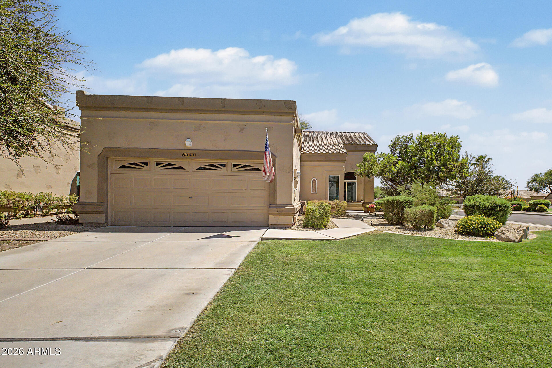 8341 W WESCOTT Drive