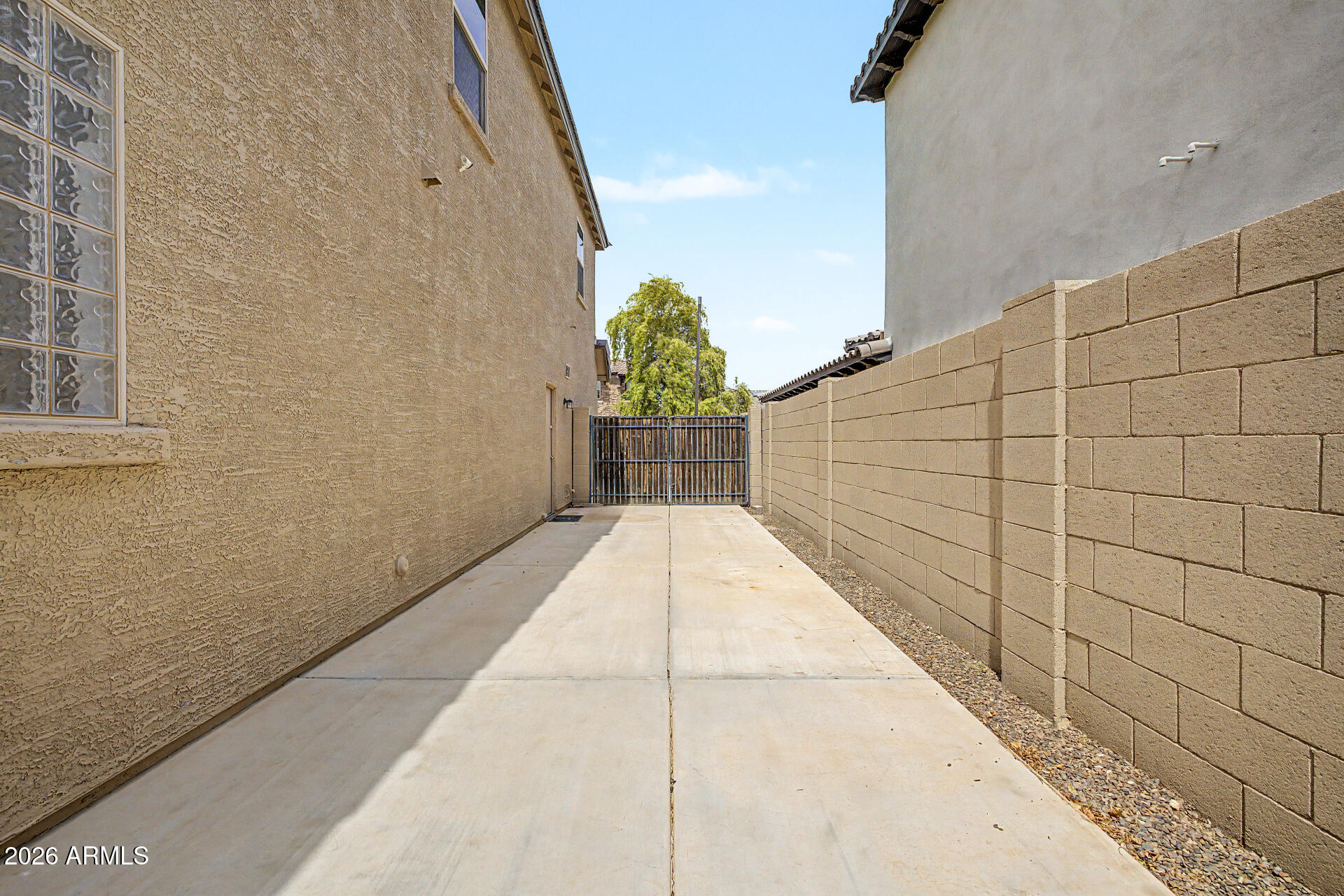 18423 W TURQUOISE Avenue