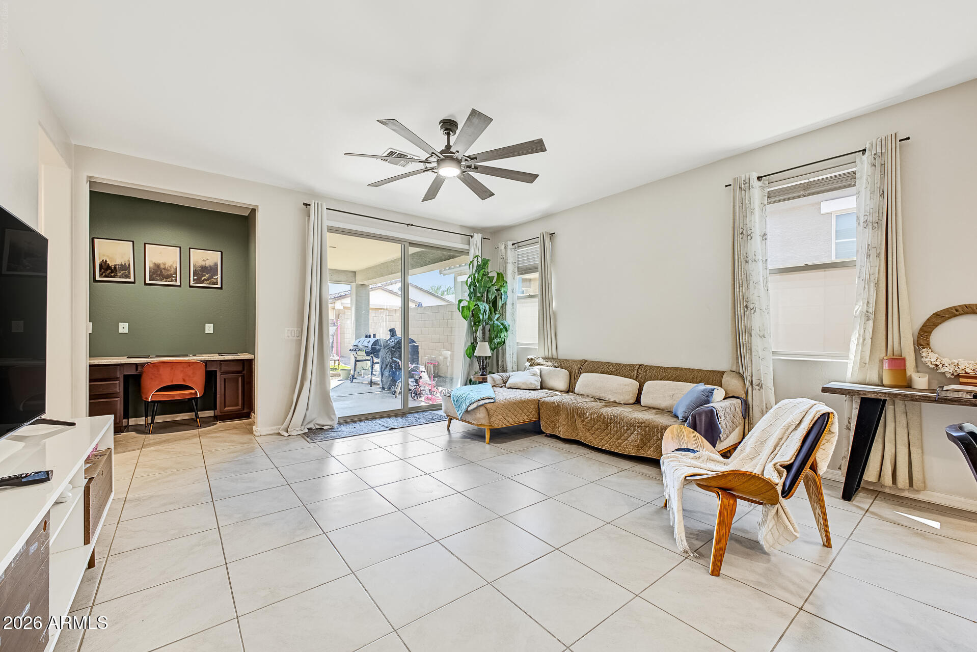 12321 W STELLA Lane