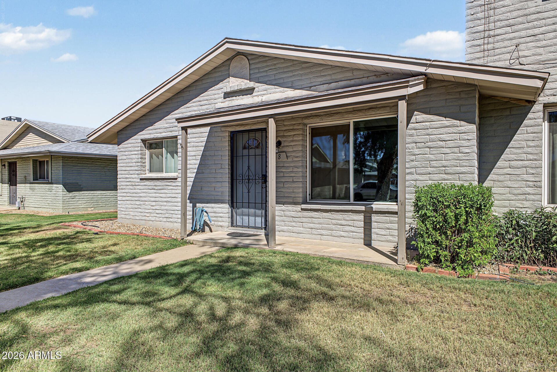 225 N STANDAGE 8