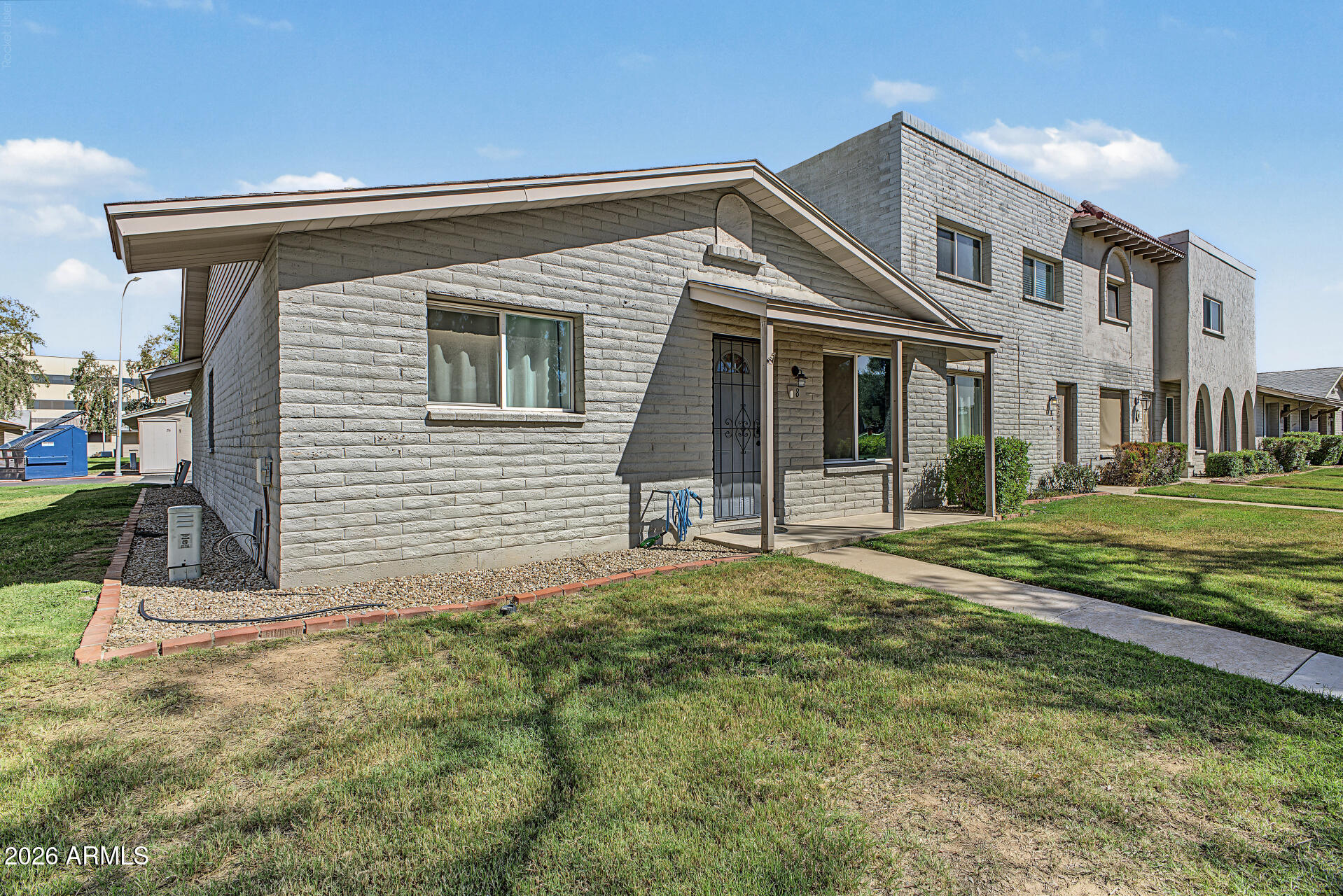 225 N STANDAGE 8