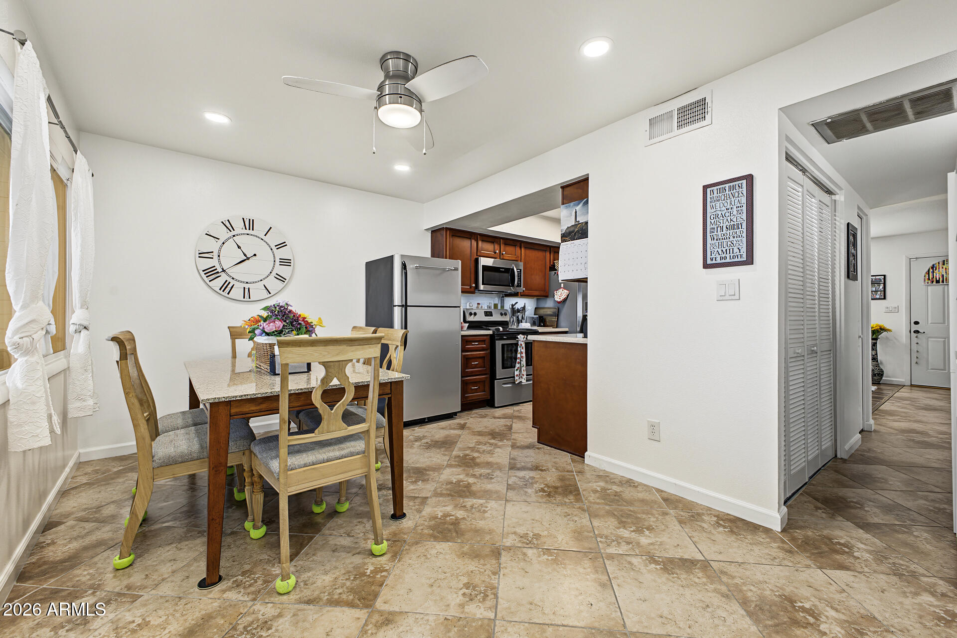 225 N STANDAGE 8