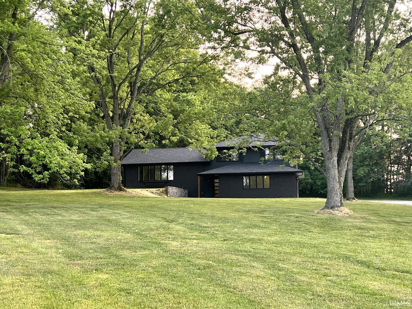479 State Rd 261