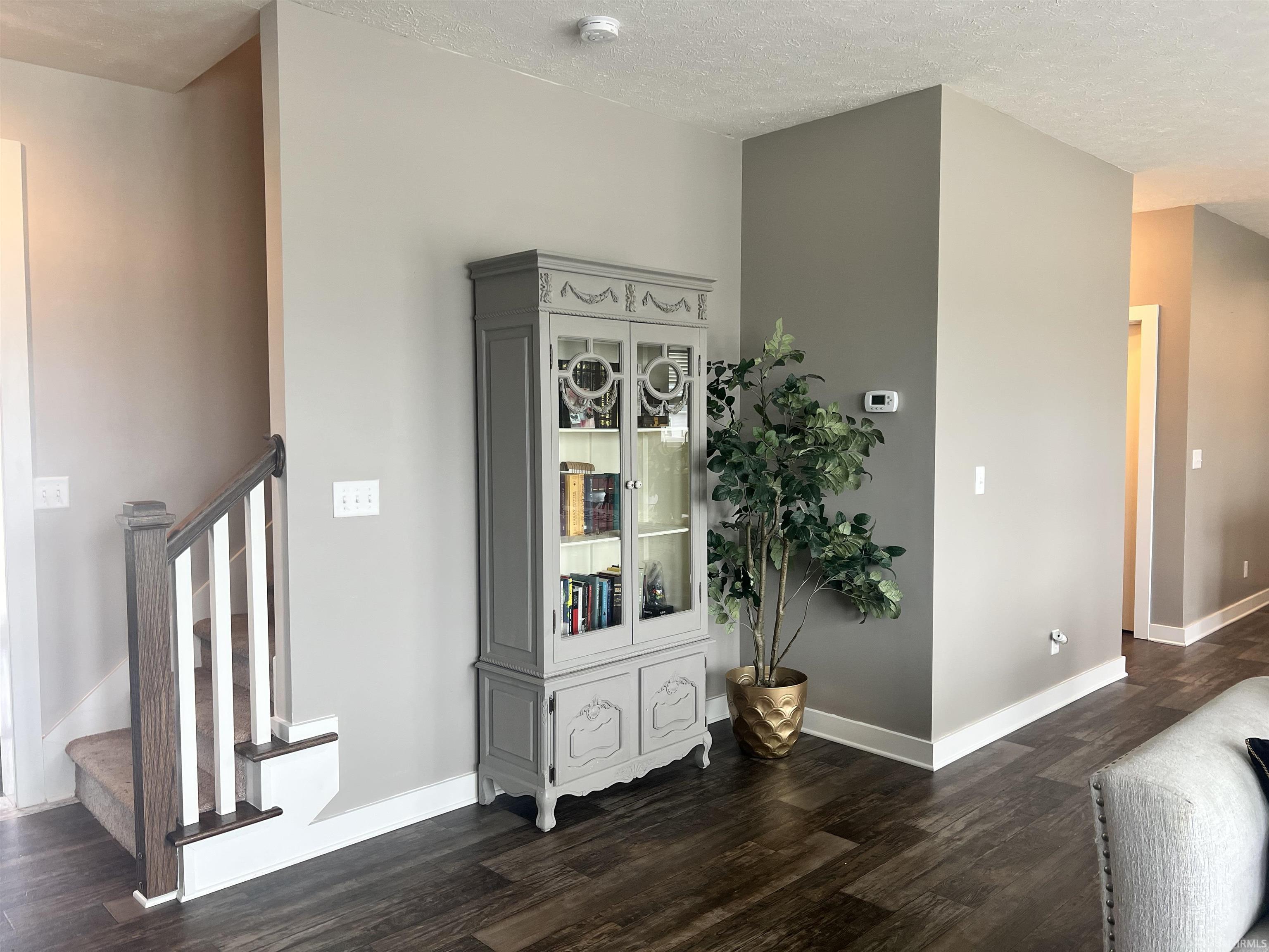 2322 Jamaica Court