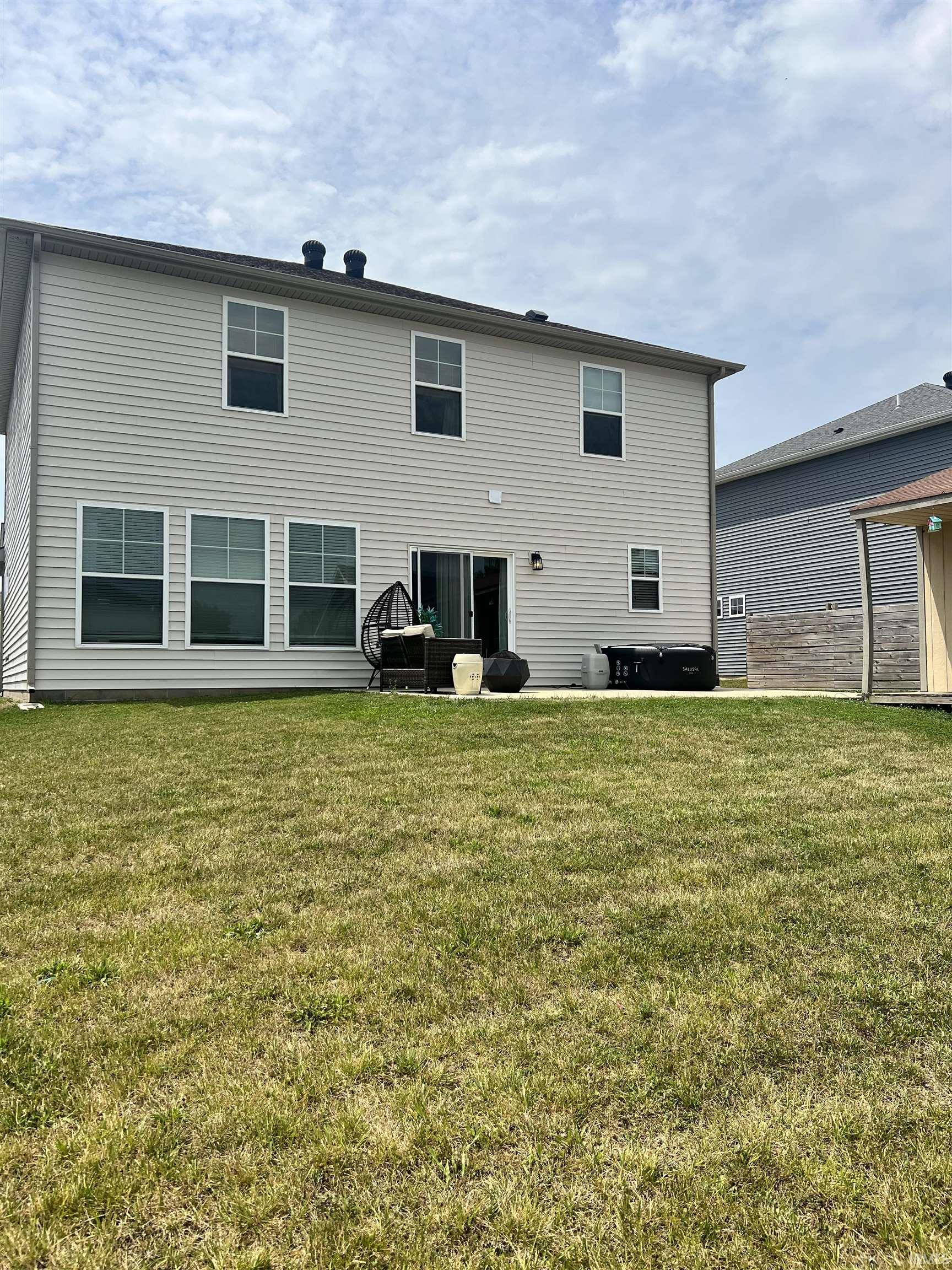 2322 Jamaica Court