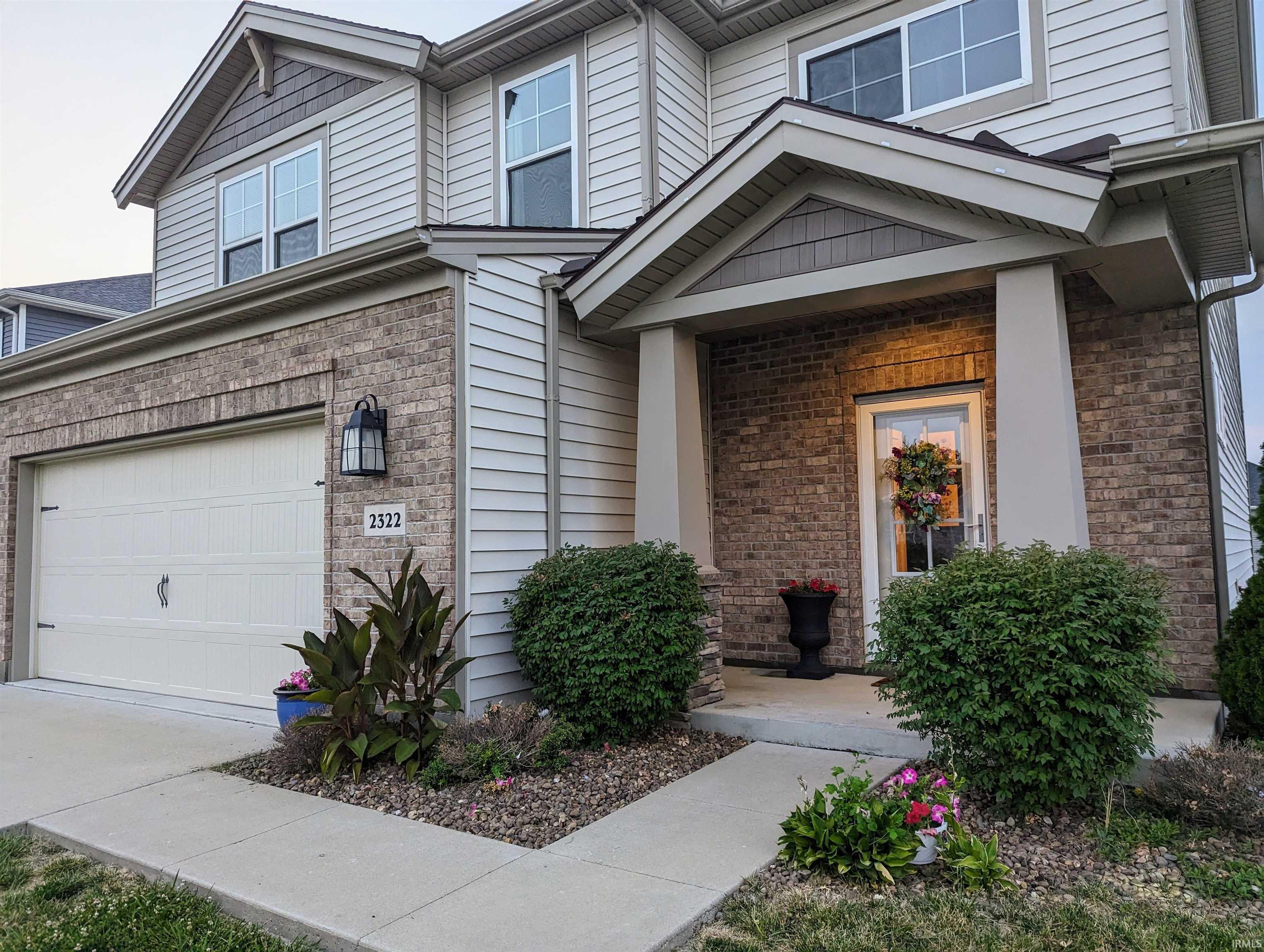 2322 Jamaica Court