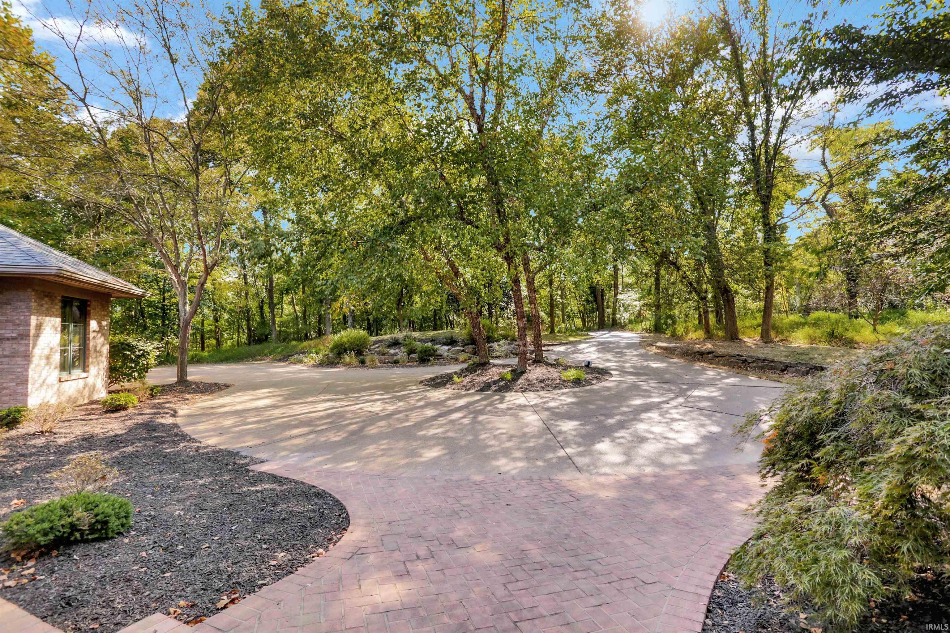 1066 Hunter Boulevard