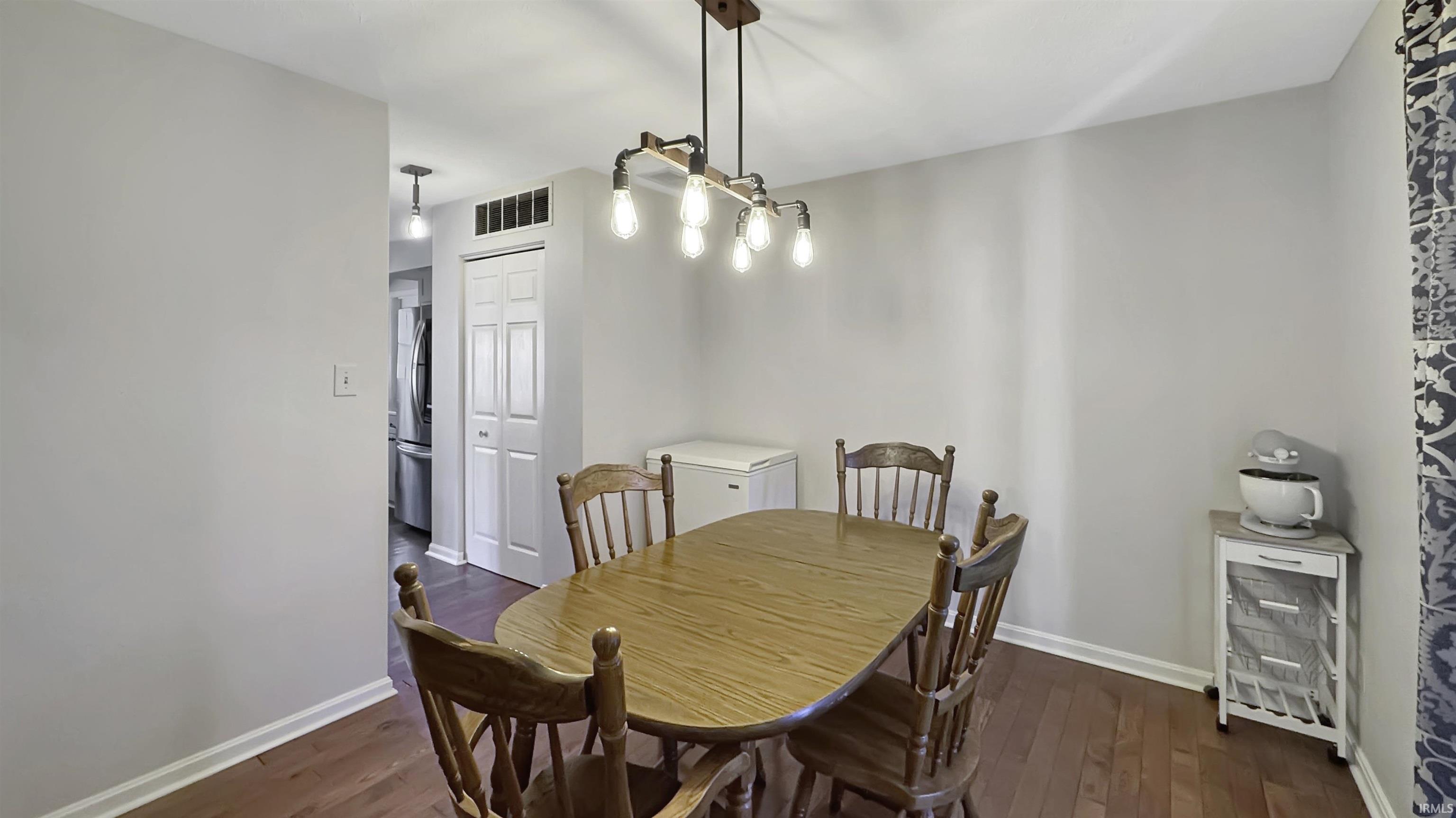 10211 Kimberly Lane